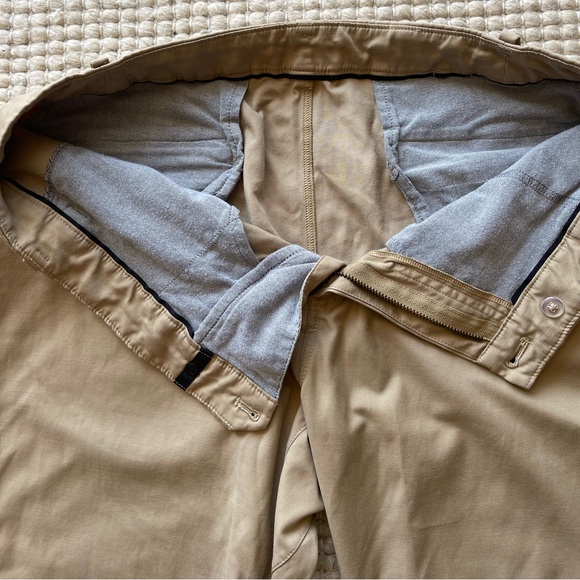 Lululemon Commission Pant Classic *Qwick Chino size 32x32 - Picture 9 of 11